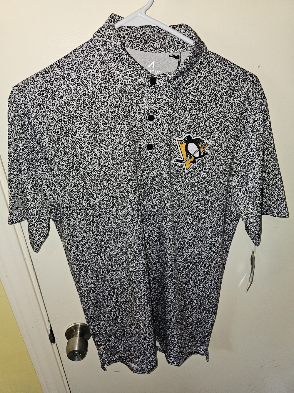 Antigua Men's Pittsburgh Penguins Black & White Polo
